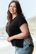 Plus Size Cheetah Back Rolled Cuffs T-shirt