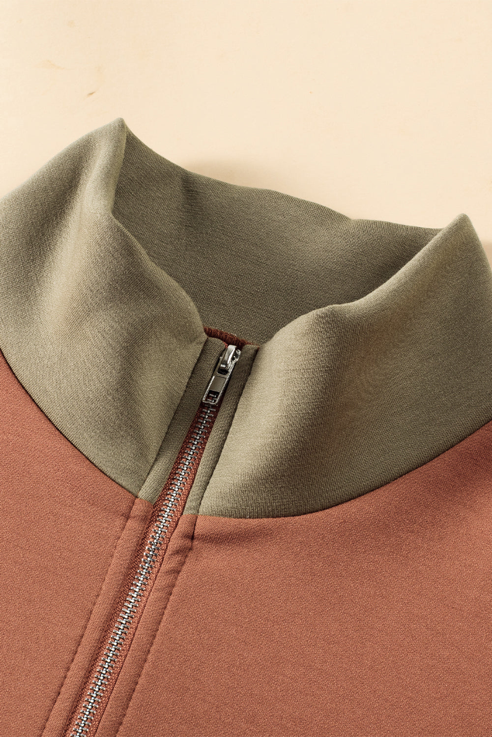 Plus Size Colorblock Exposed Seam Quarter Zip Sweatshirt